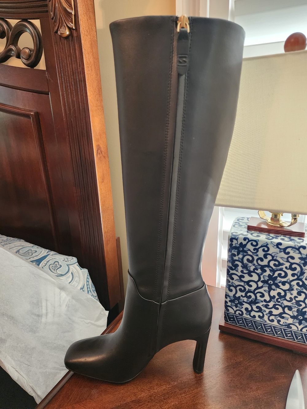 Franco Sarto Black Knee-High Leather Heeled Boots New Never Taken Out Of Box.
